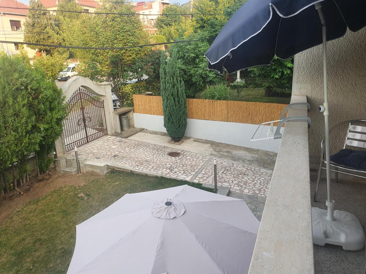 Guest House Jasmin Нишка-Баня Экстерьер фото