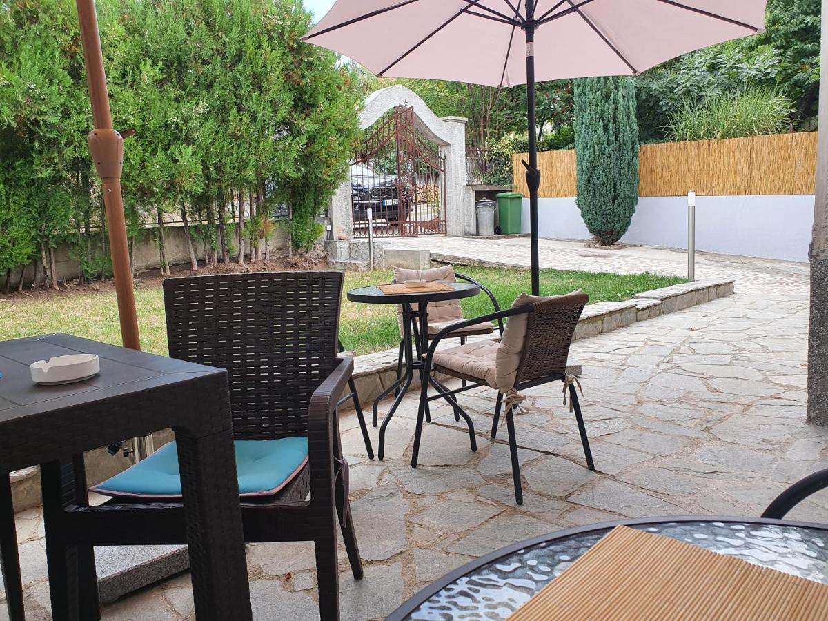 Guest House Jasmin Нишка-Баня Экстерьер фото